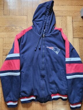 NFL Patriots Hooded Sweater/jacket